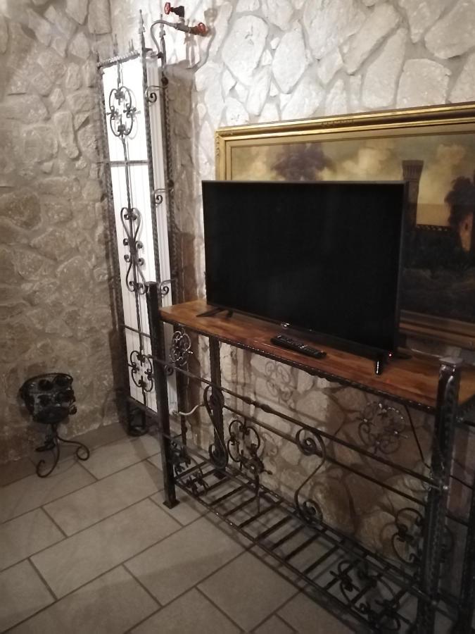 Apartamento Castle House Cremona Exterior foto