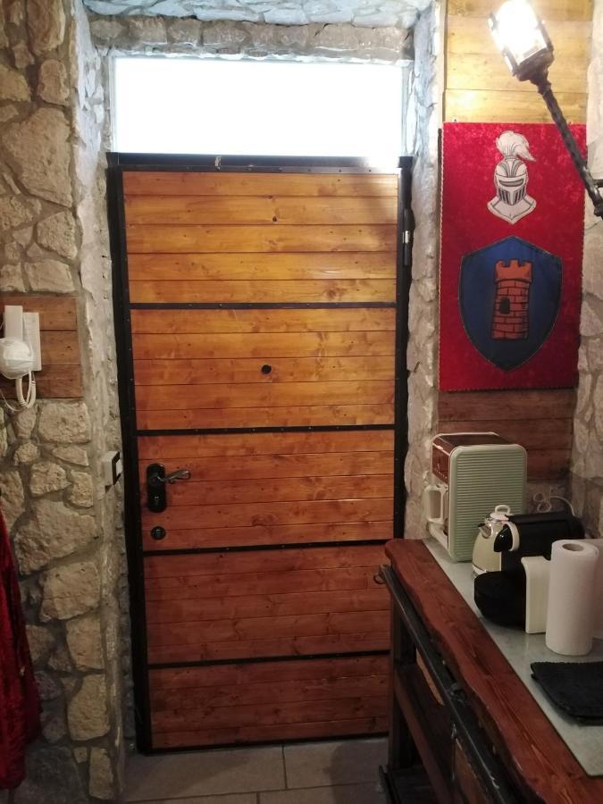 Apartamento Castle House Cremona Exterior foto